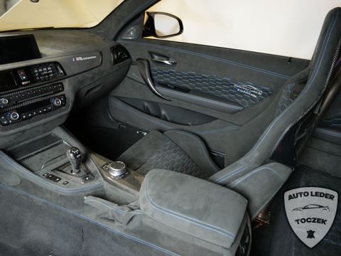 BMW M2 Competition Leder Ausstattung Alcantara Interieur